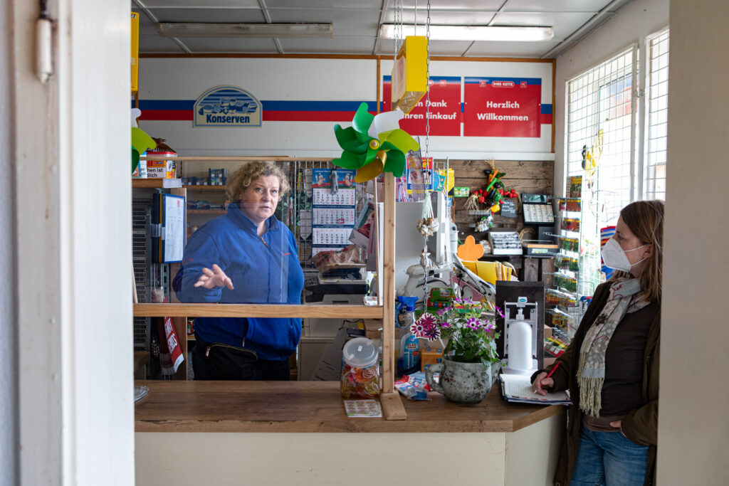 vielsehn-magazin-landmarkt-burow-gespraeche-foto-georg-hundt