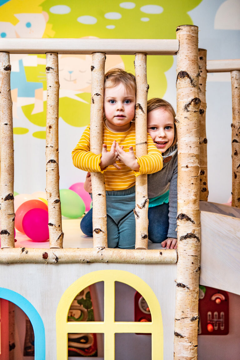 Familiencafé Anna + Otto in Neustrelitz: Besucherkinder haben ihren Spaß!